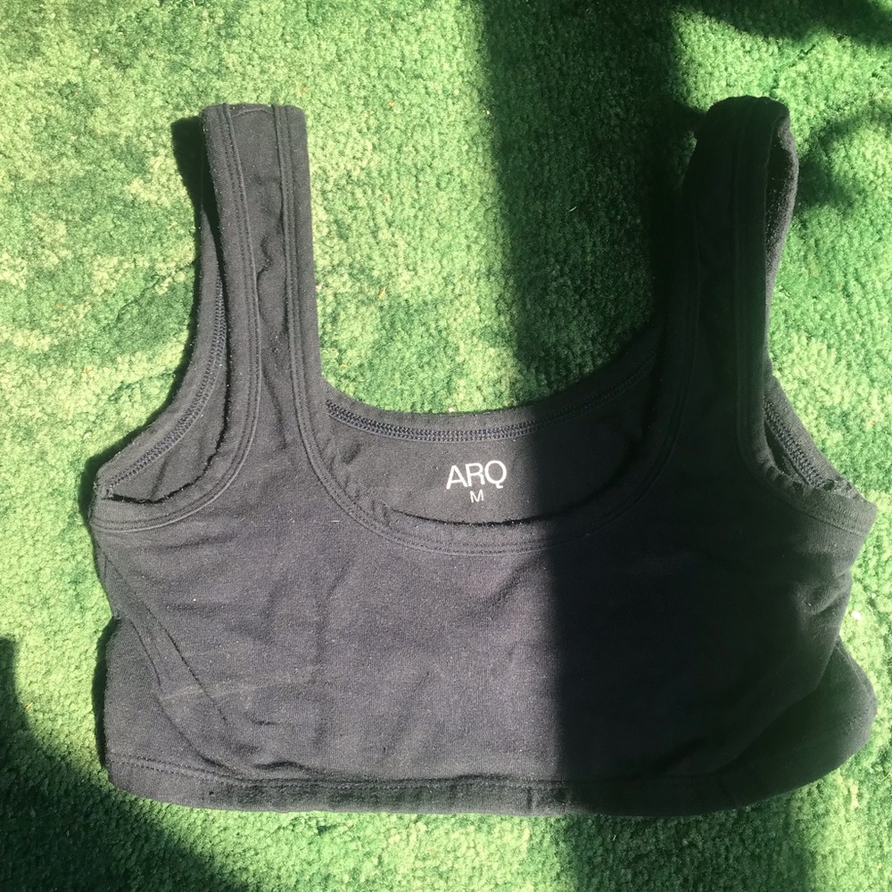 Arq medium navy blue bra